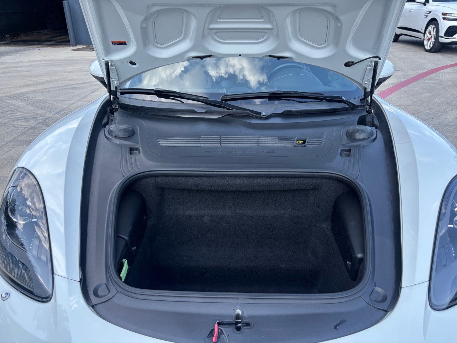 2019 Porsche 718 Cayman Base