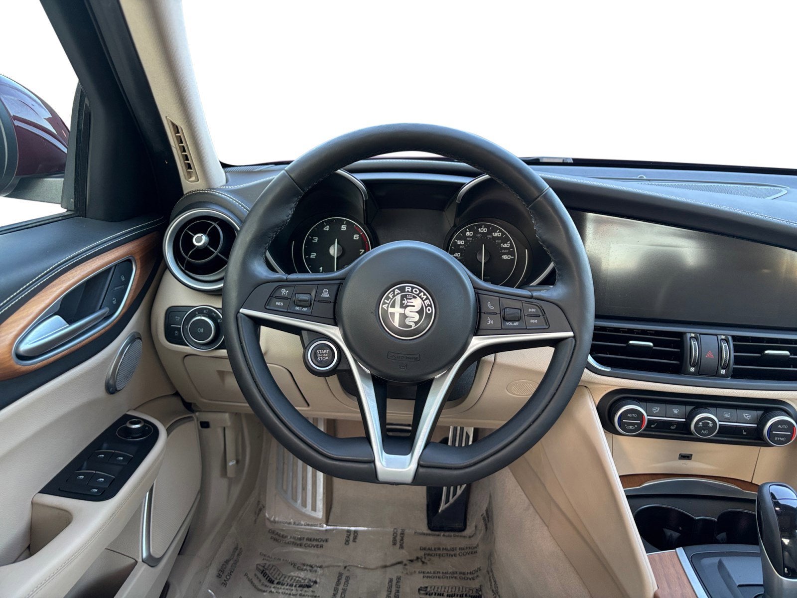 2019 Alfa Romeo Giulia Ti Lusso