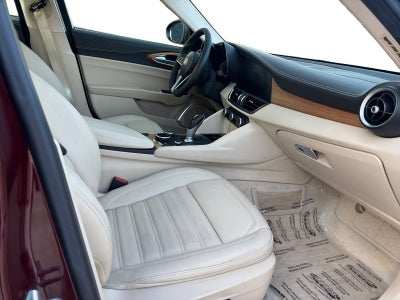 2019 Alfa Romeo Giulia Ti Lusso